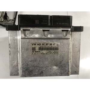 ECU MED17.5.21 04C907309AT 0261S17501