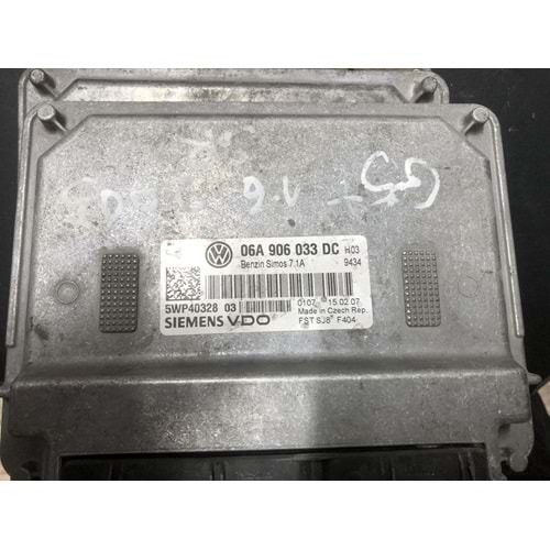 ECU SIMOS7.1A 06A906033DC 5WP4032803