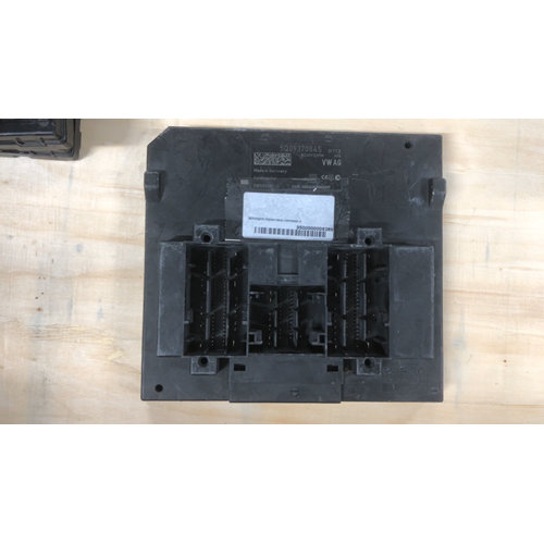 BCM PQ37H 5Q0937084S 5WK50691-C