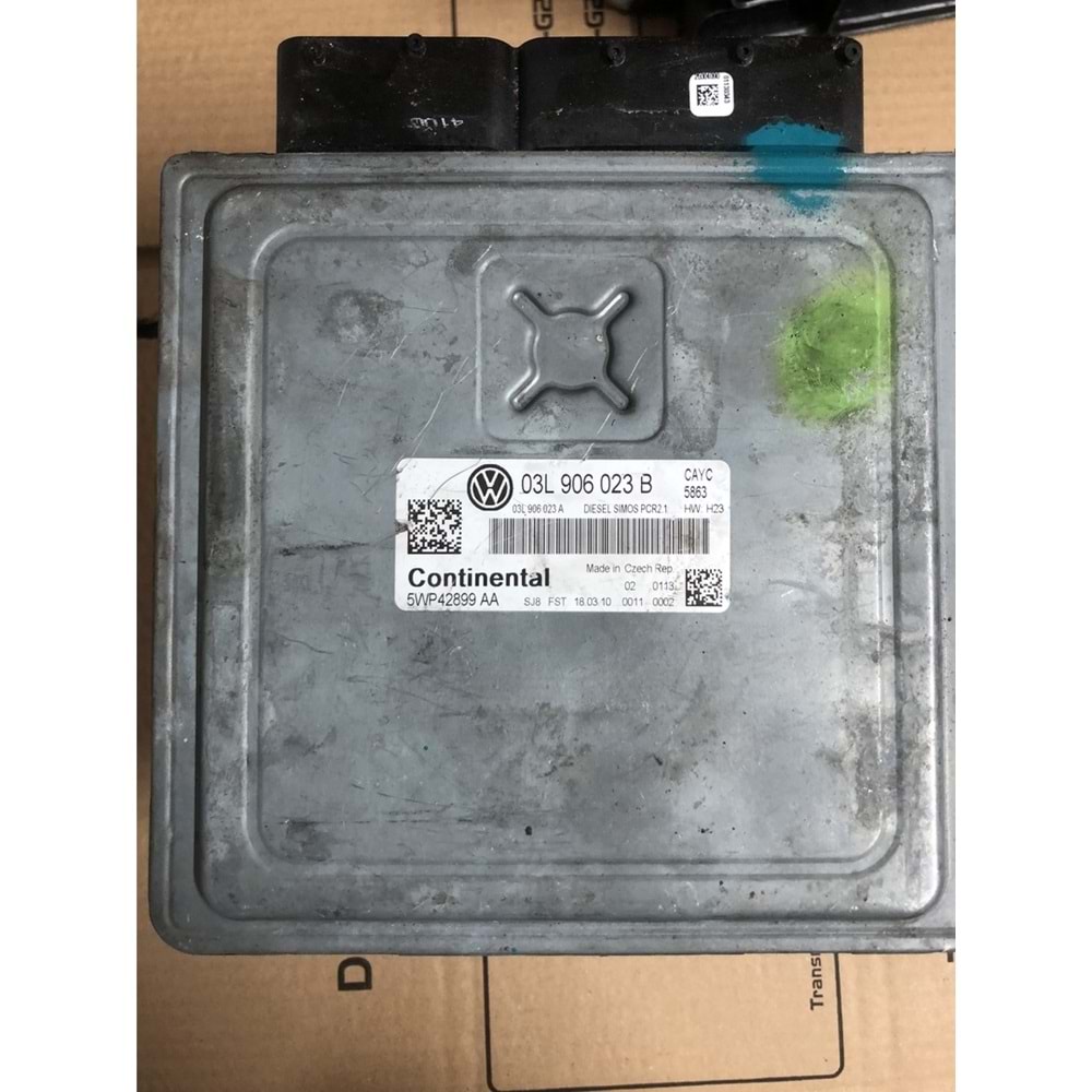 ECU SIMOS PCR2.1 03L906023B 5WP42899AA