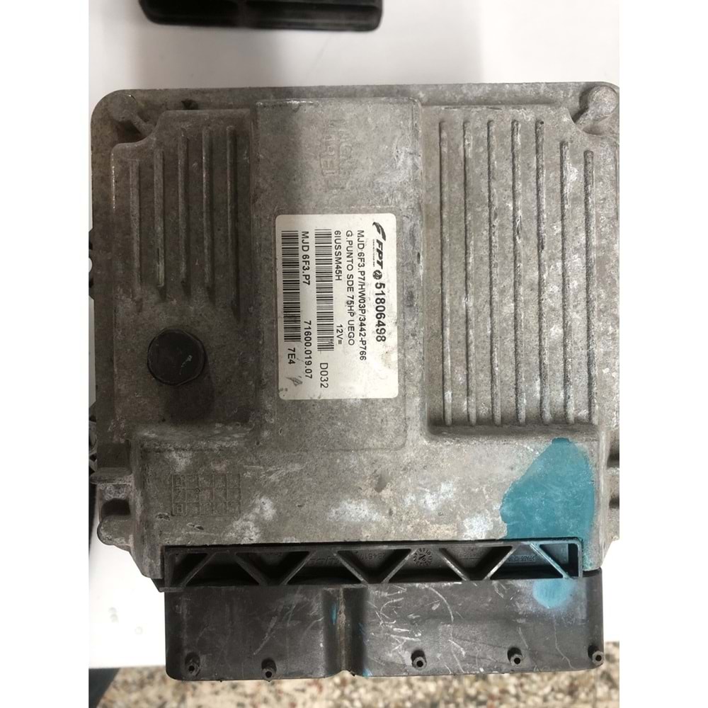 ECU MJD6F3.P7 6IUSSM45H 51806498