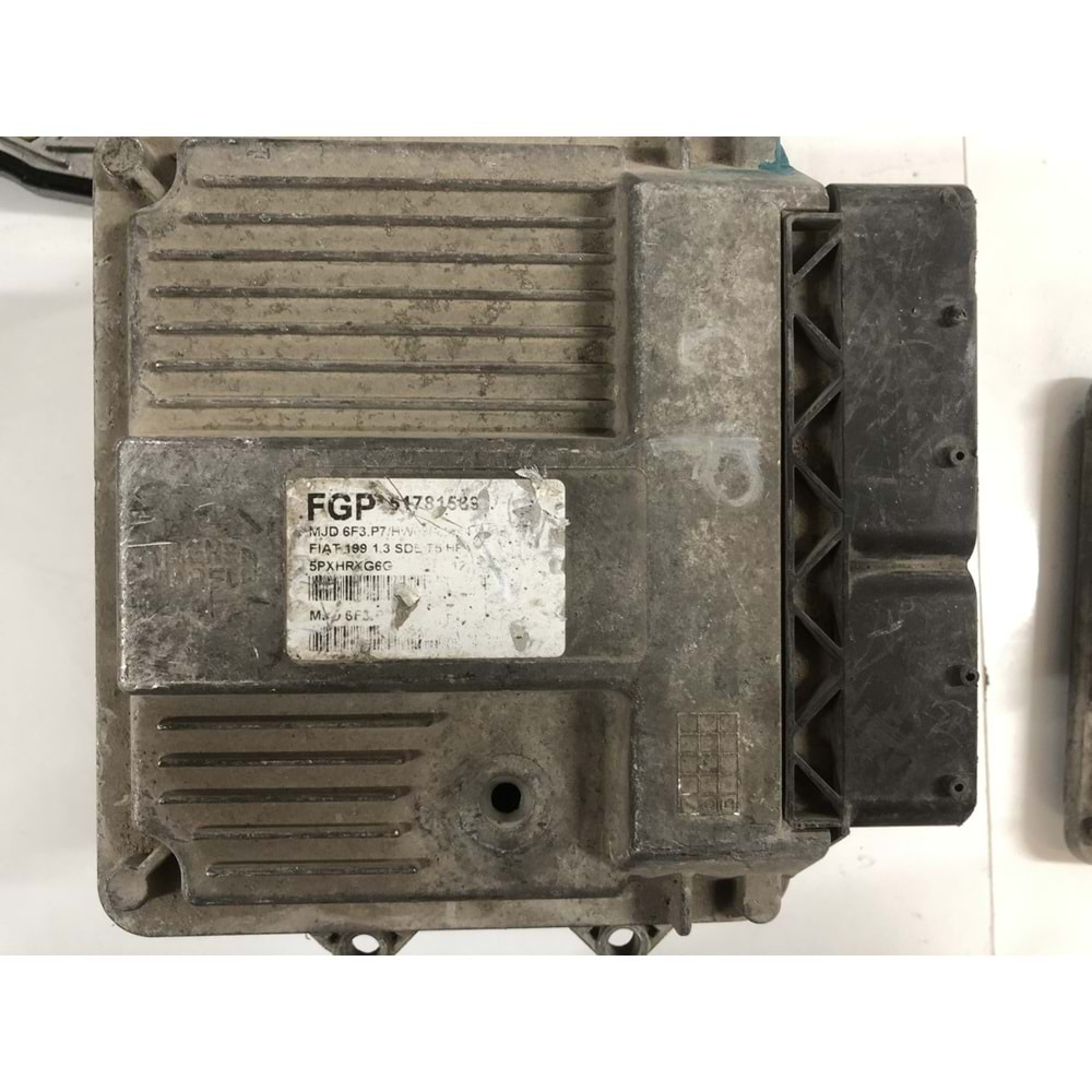 ECU MJD6F3.P7 5PXHRXG6G 51781569