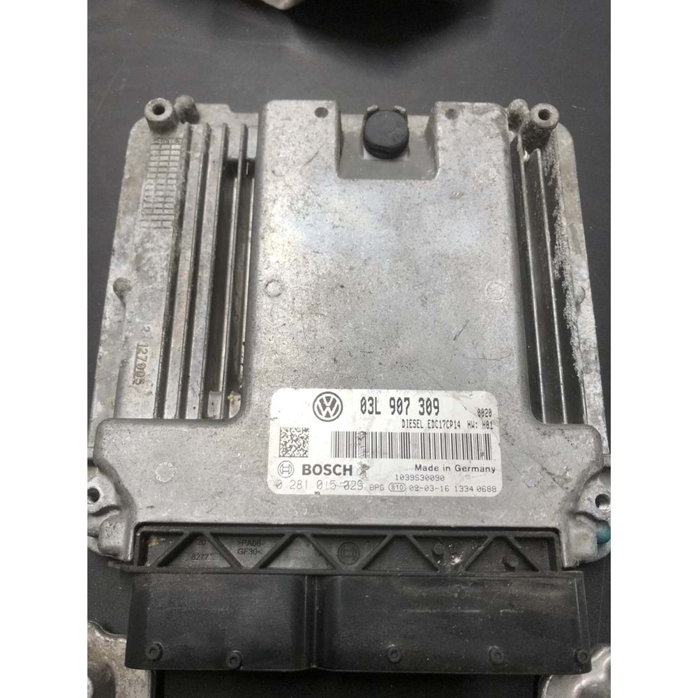ECU EDC17CP14 03L907309 0281015029