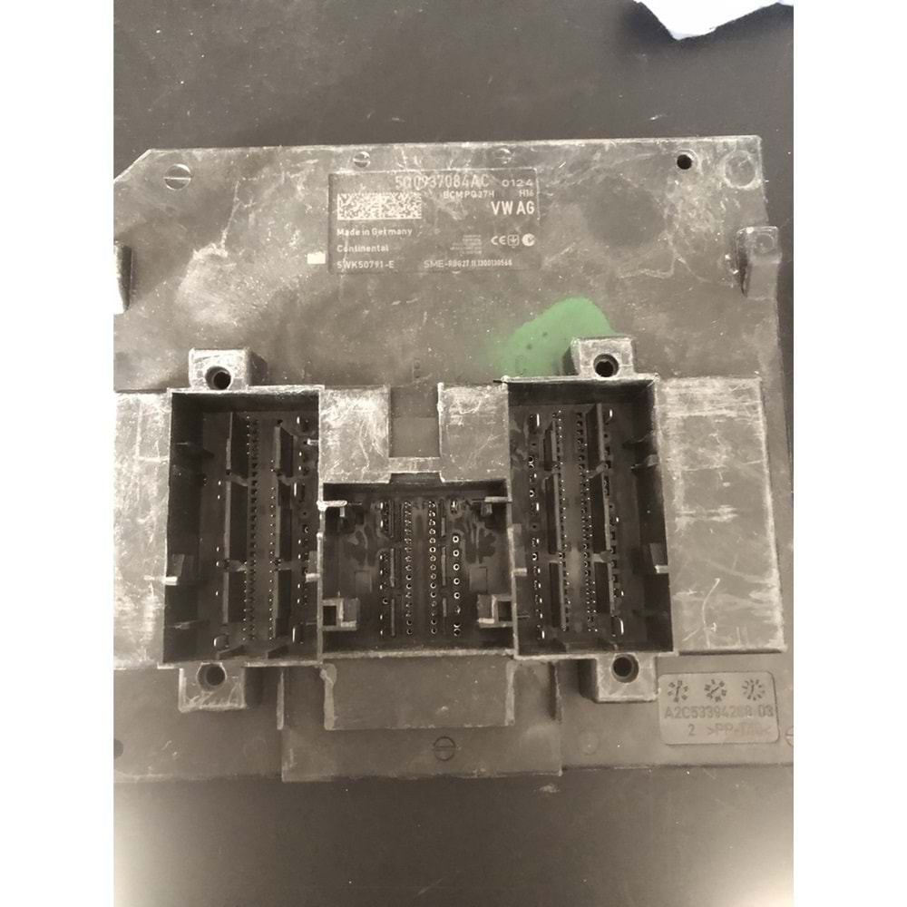 BCM PQ37H 5Q0937084AC 5WK50791-E
