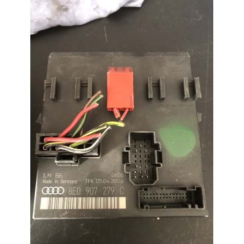 BCM ILMB6 8E0907279C