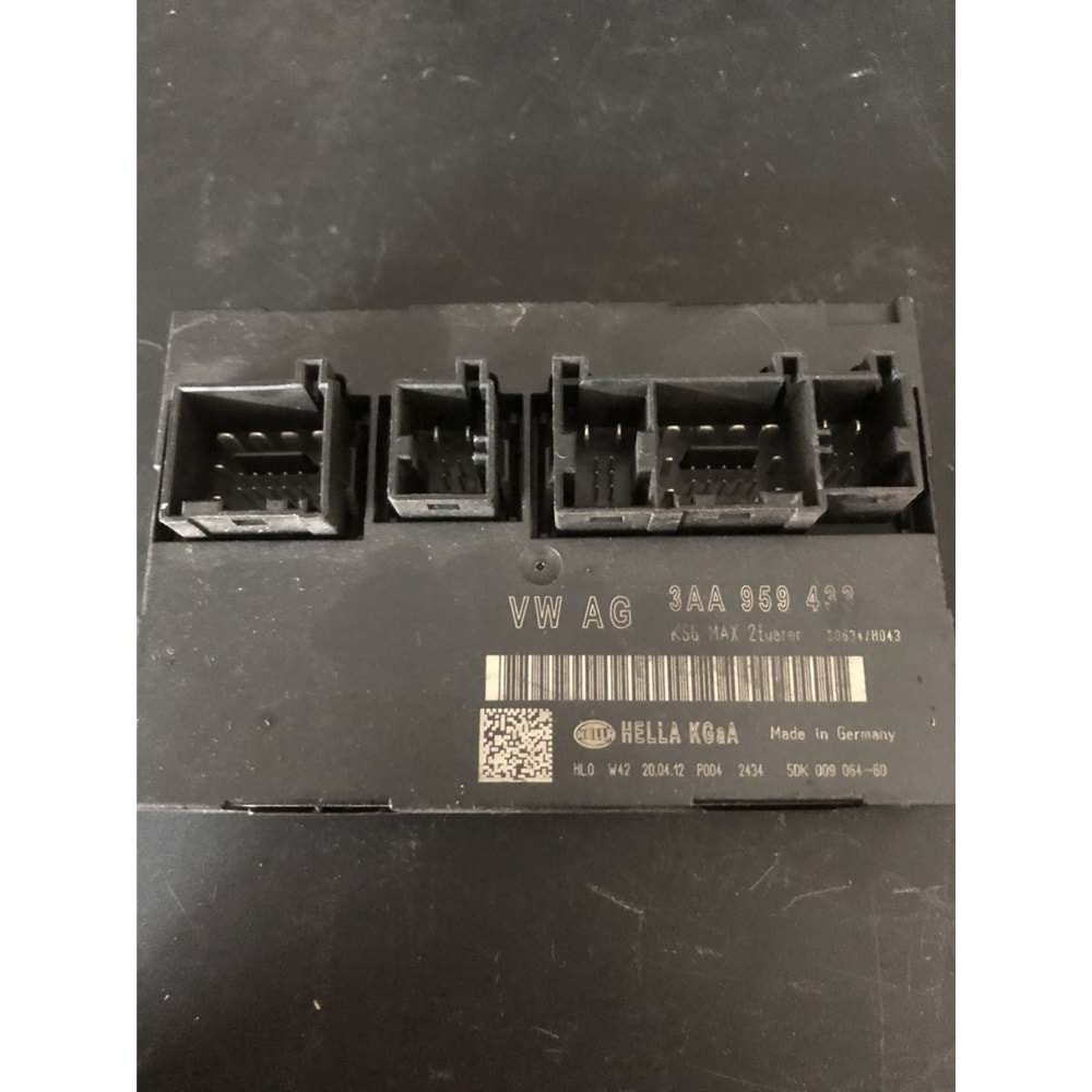 CCM KSG MAX 3AA959433 5DK009064-60