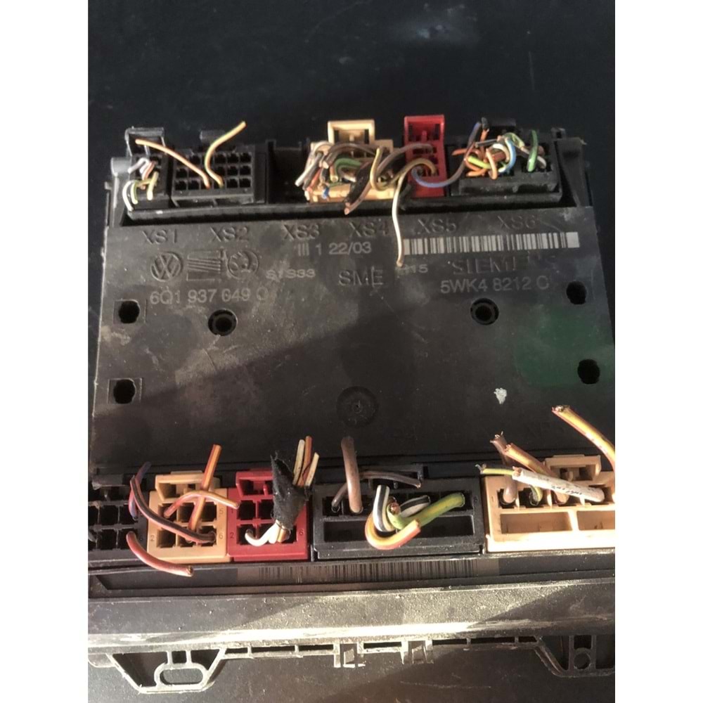 BCM 6Q1937049C 5WK48212C