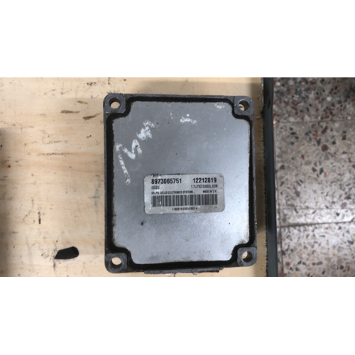 ECU 1.7L/TX2 8973065751 12212819